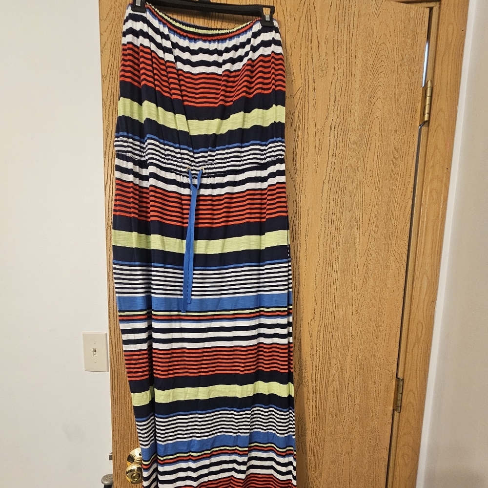 Tommy Hilfiger Strapless Maxi Dress